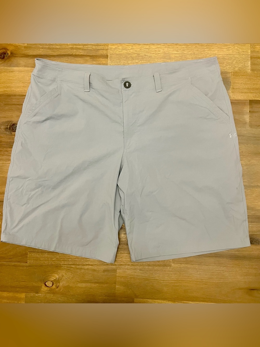 Under Armour Men's Bermuda Short Zip Solid Polyester Gray Size 42 Loose Heatgear